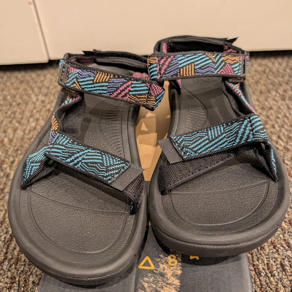 New!! Teva Women's Hurricane Multicolor Strappy Sandals - Size 6 - Picture 1 of 10